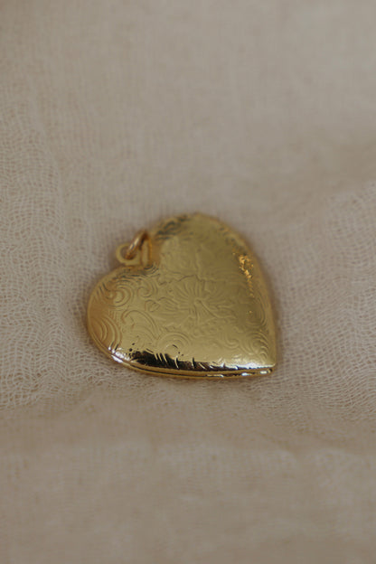 EMBOSSED HEART LOCKET