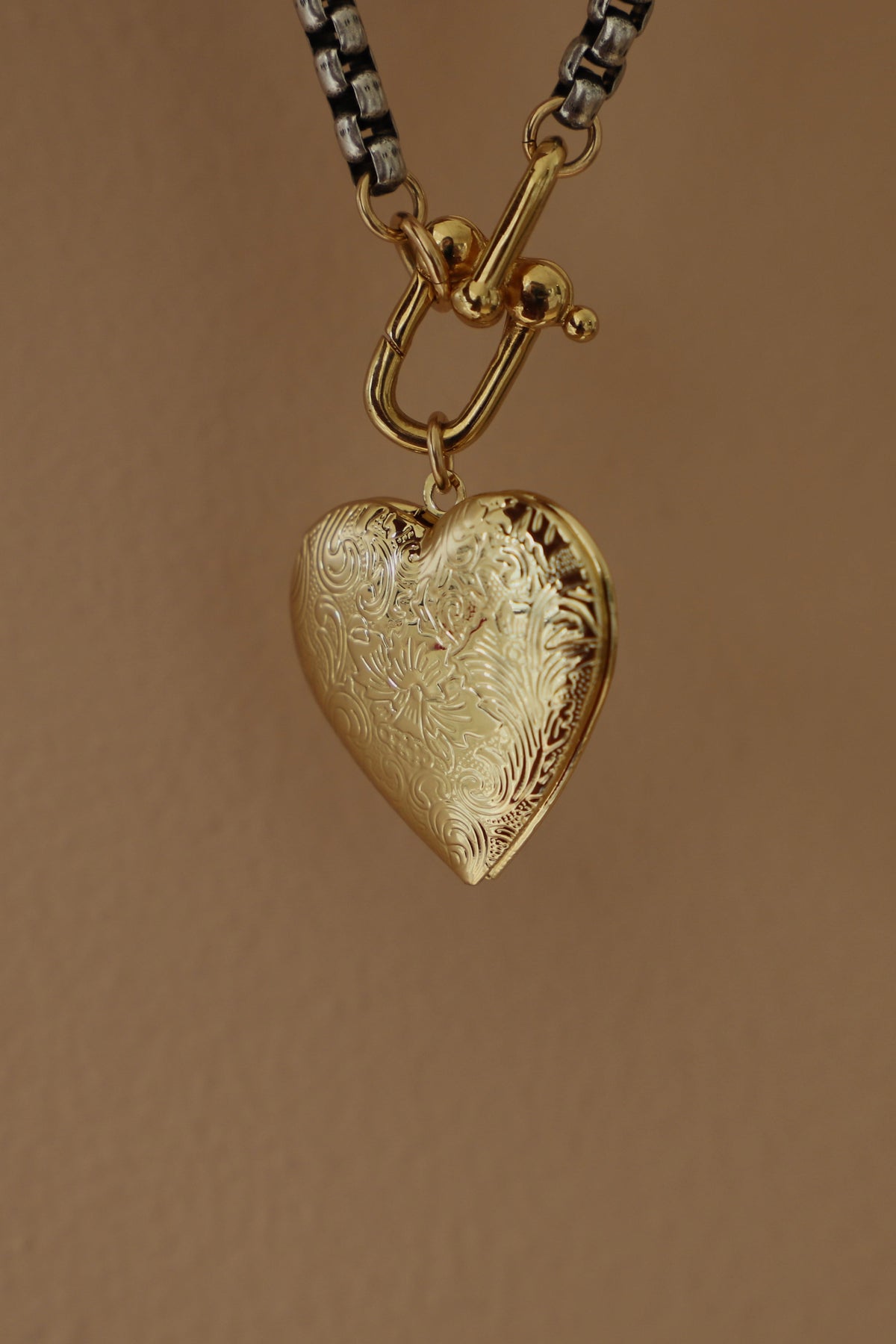 EMBOSSED HEART LOCKET