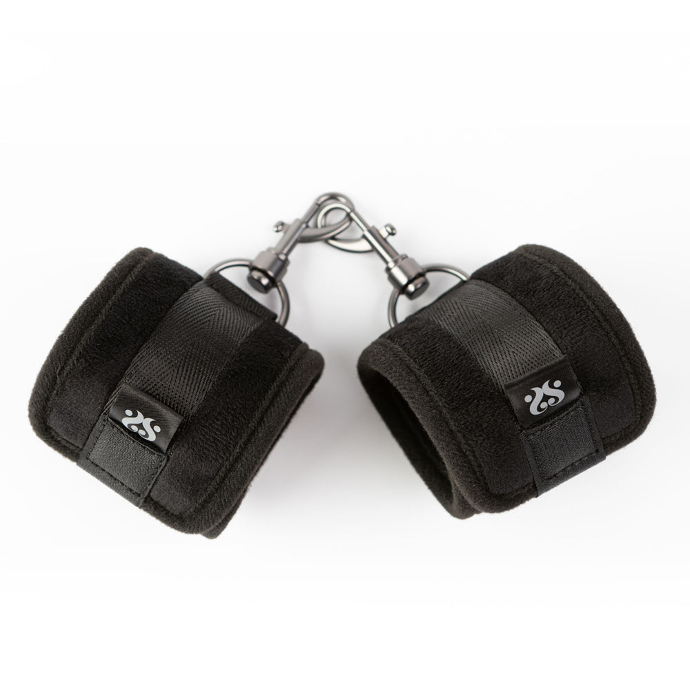 SEI MIO Sensually Secure Padded Restrain – Rechargeable, Discreet, Intimate Wellness Accessory – Quiet, Rechargeable, Waterproof, Couples & Solo Use, Discreet Intimate Wellness Accessory