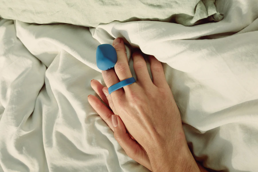 Fin - Navy – Rechargeable, Discreet, Intimate Wellness Accessory – Quiet, Rechargeable, Waterproof, Couples & Solo Use, Discreet Intimate Wellness Accessory