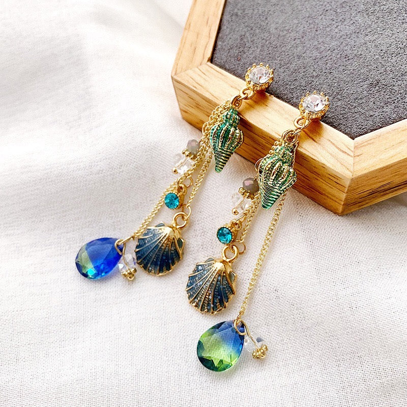 Sea Shell Slinky Drop Earrings