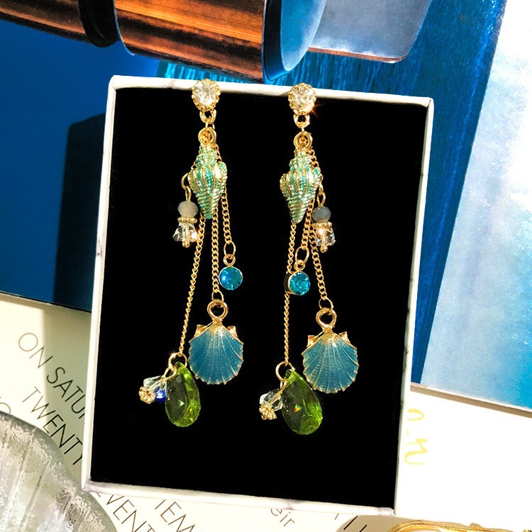 Sea Shell Slinky Drop Earrings