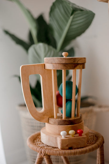 QToys Australia (USA) WOODEN BLENDER