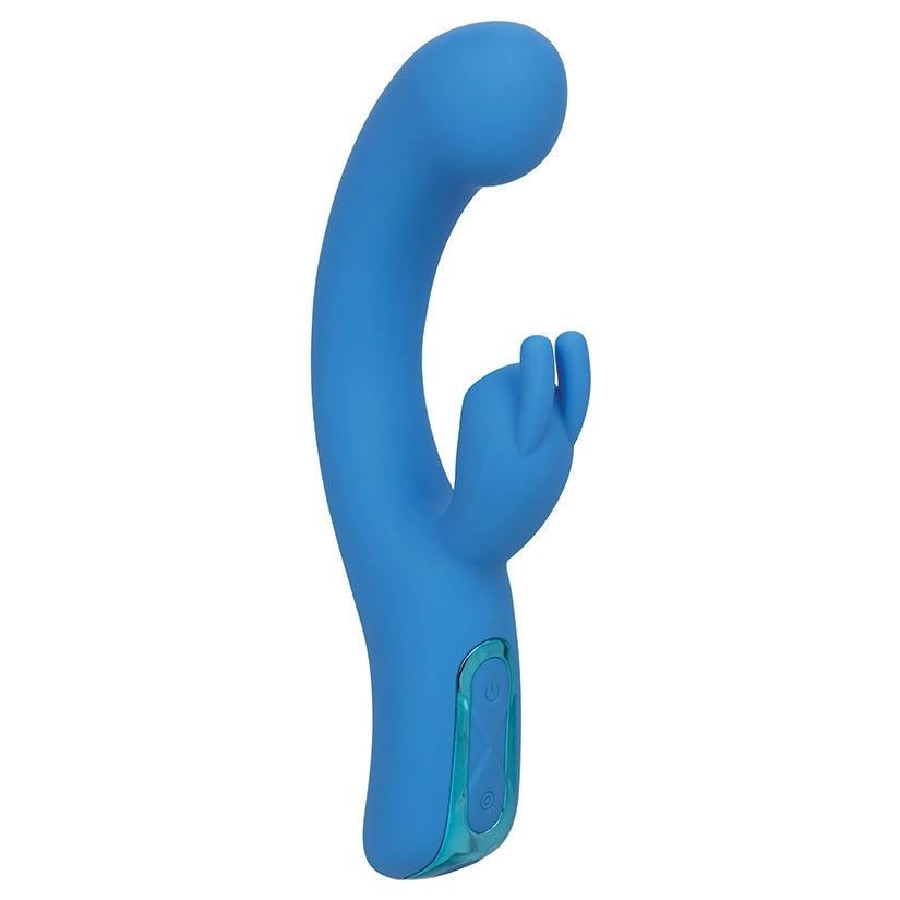 This luxurious toy combines powerful vibrations.