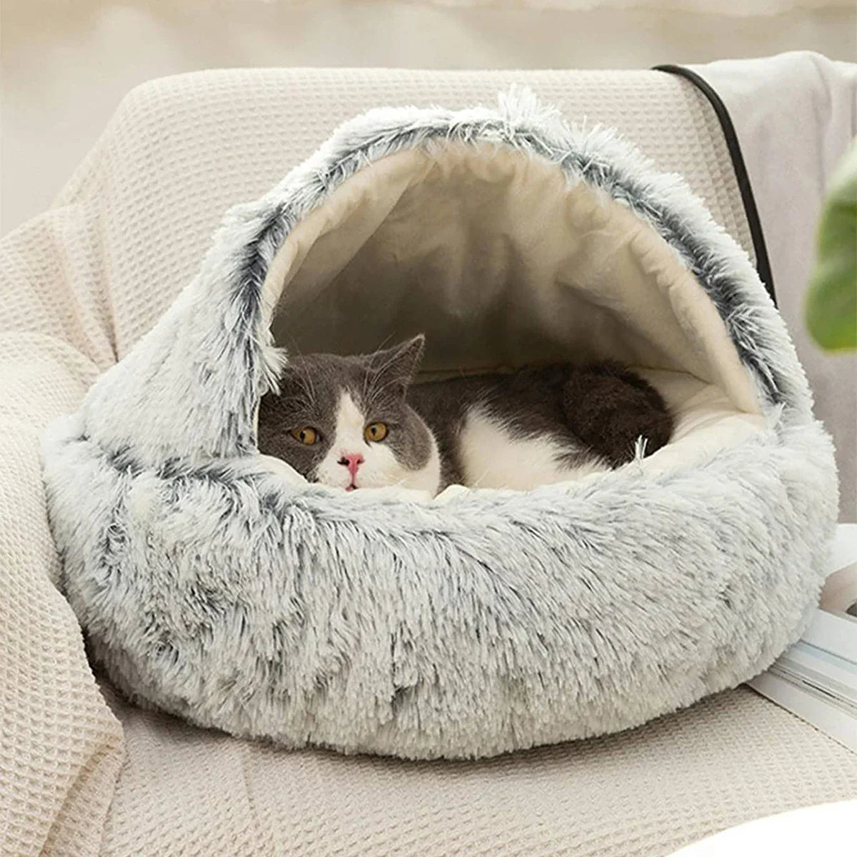 SOFT PLUSH ROUND CAT BED