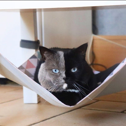 MOUNTAINS Saveplace® hammock for pets & storage