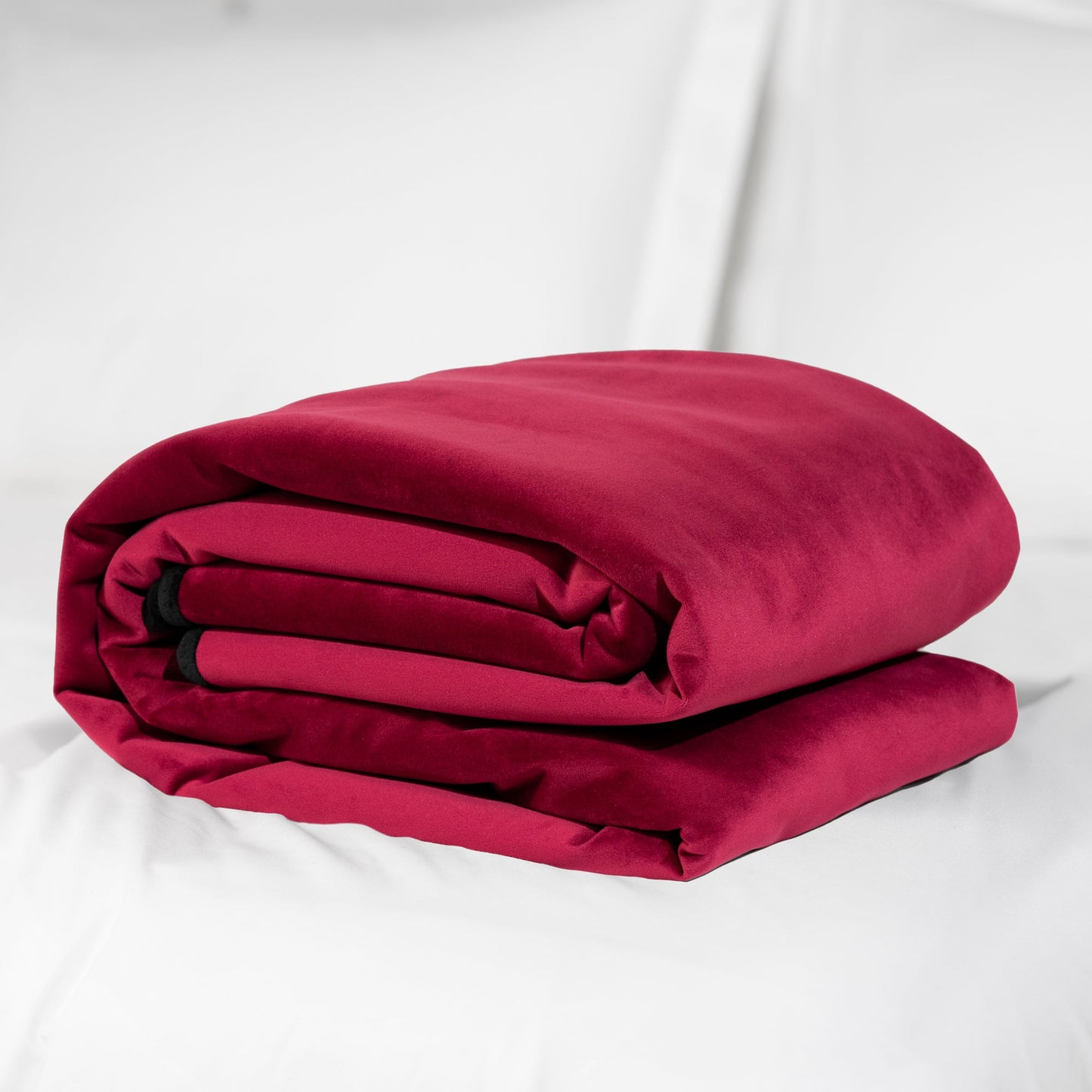 Fascinator Throw Merlot  Microvelvet - Mini – Rechargeable, Discreet, Intimate Wellness Accessory – Quiet, Rechargeable, Waterproof, Couples & Solo Use, Discreet Intimate Wellness Accessory