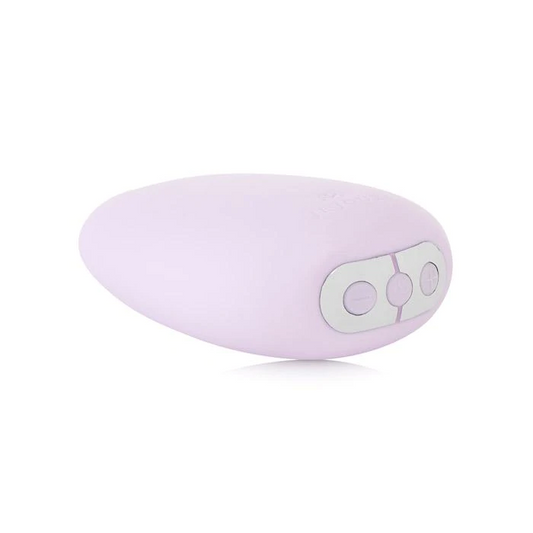 Je Joue Mimi Clitoral massager Lilac – Rechargeable, Discreet, Intimate Wellness Accessory – Quiet, Rechargeable, Waterproof, Couples & Solo Use, Discreet Intimate Wellness Accessory