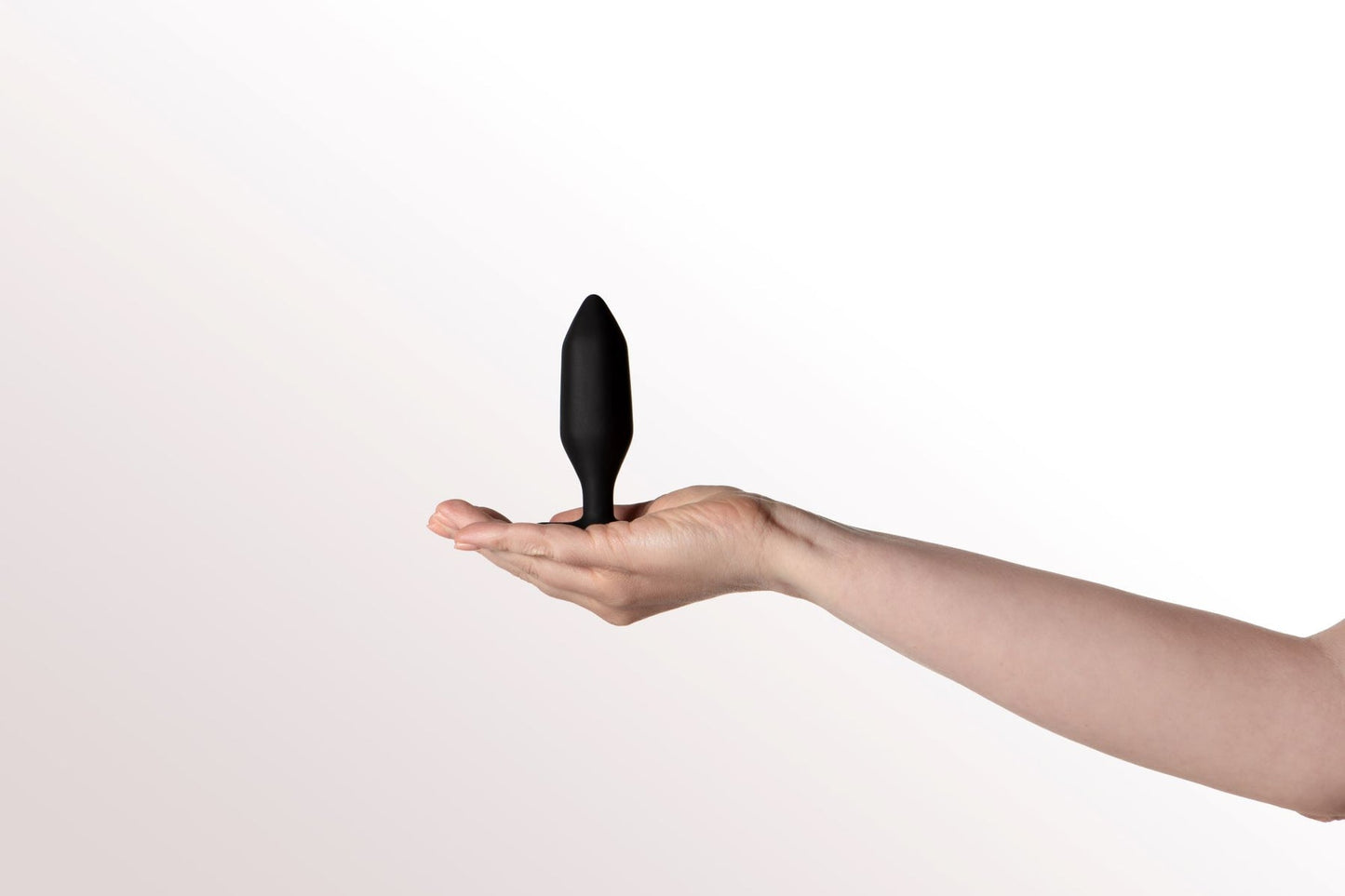 Onyx Vibrating Butt Plug Black – Rechargeable, Discreet, Intimate Wellness Accessory – Quiet, Rechargeable, Waterproof, Couples & Solo Use, Discreet Intimate Wellness Accessory