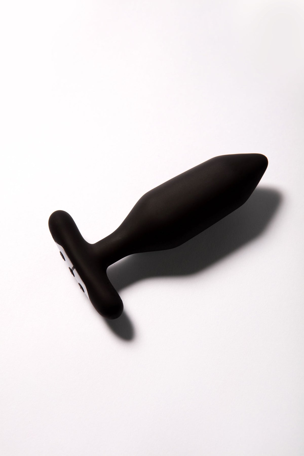 Onyx Vibrating Butt Plug Black – Rechargeable, Discreet, Intimate Wellness Accessory – Quiet, Rechargeable, Waterproof, Couples & Solo Use, Discreet Intimate Wellness Accessory