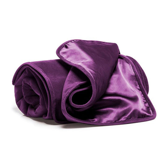 Fascinator Throw Aubrergine Microvelvet - Regular Size – Rechargeable, Discreet, Intimate Wellness Accessory – Quiet, Rechargeable, Waterproof, Couples & Solo Use, Discreet Intimate Wellness Accessory