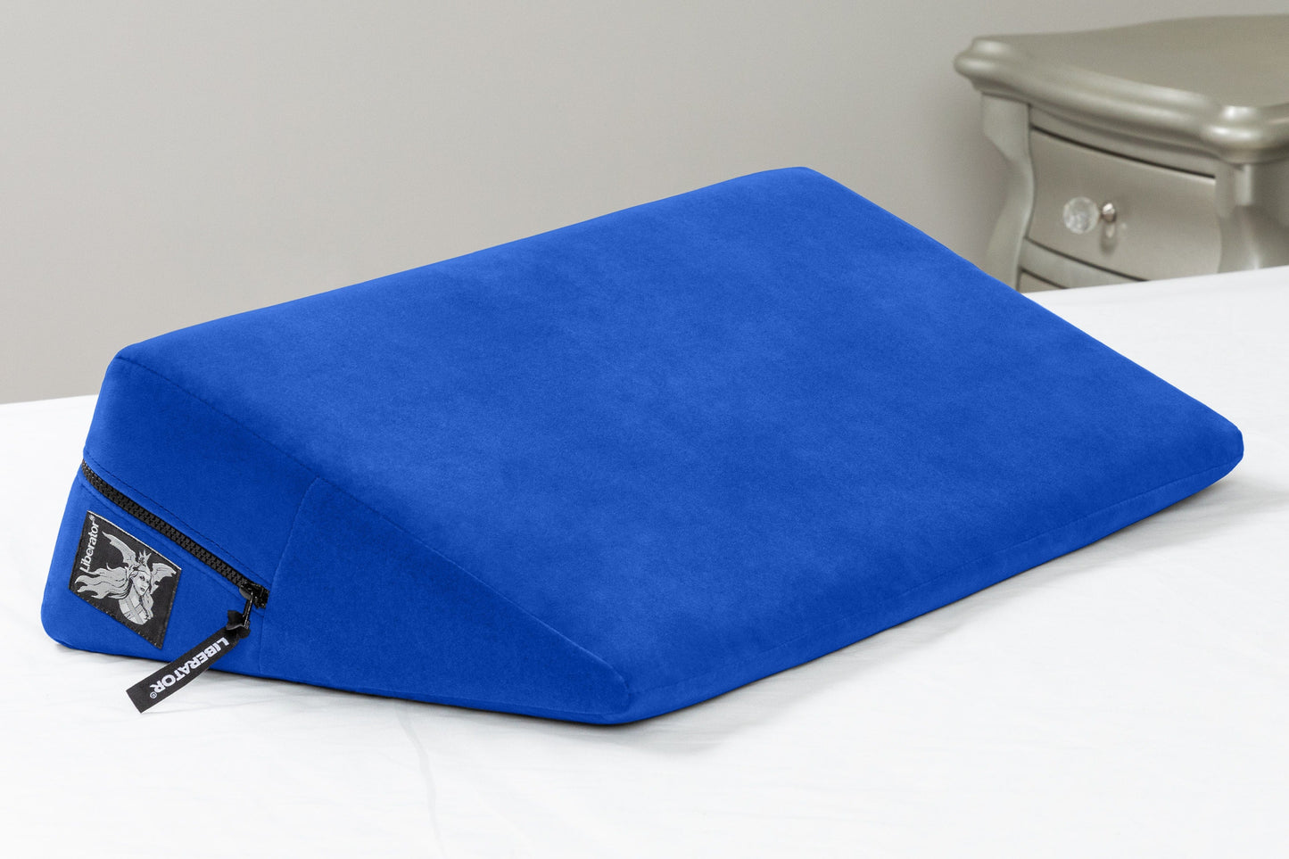 Wedge Sapphire Microfiber – Rechargeable, Discreet, Intimate Wellness Accessory – Quiet, Rechargeable, Waterproof, Couples & Solo Use, Discreet Intimate Wellness Accessory